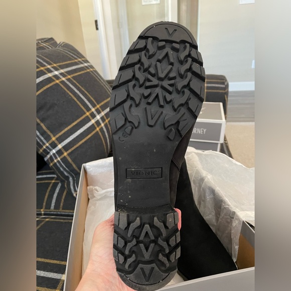 Vionic Wilma Waterproof Bootie - Picture 5 of 5